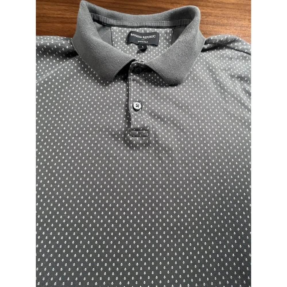 Banana Republic Dress Polo Shirt Men's Size Large Short Sleeve Casual Dark‎ Gray